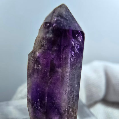 Améthyste fantôme rare DT Scepter Point Goboboseb, Namibie 26*9*9mm 