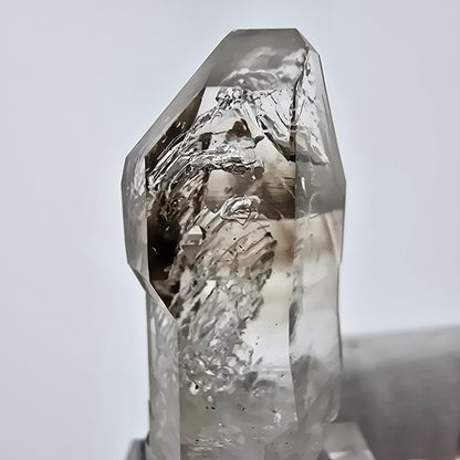Enhydro Phantom Smoky Quartz Sceptre Tip 3x Bubble Goboboseb, Namibie 44*19*13mm 