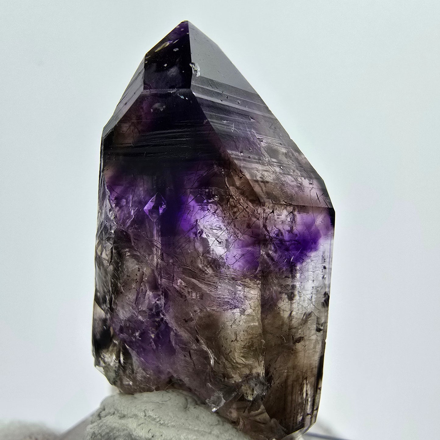 Phantom Amethyst Kristall lila Goboboseb, Namibia 38*20*14mm Mineraliensammlung