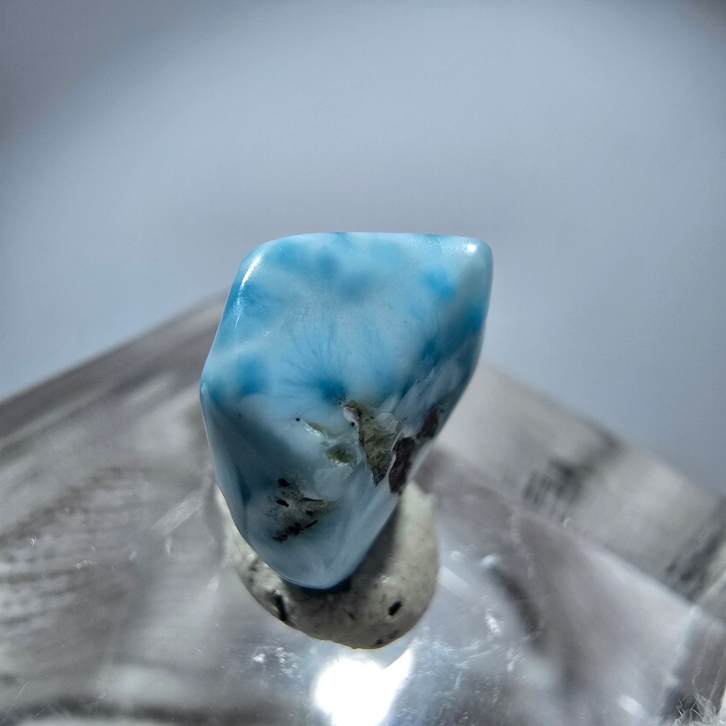 Schöner Larimar, poliert Dominikanische Republik 13*8*8mm