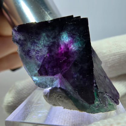 Spécimen zonal de cube de fluorite fantôme, vert violet, Okorusu, Namibie, 35 x 23 x 27 mm 