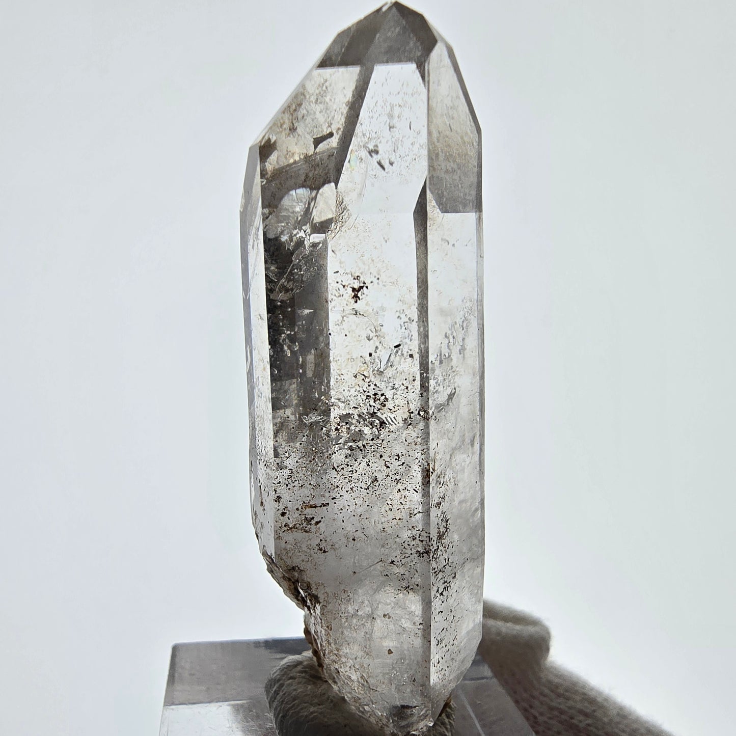Sceptre DT en quartz fumé squelette Enhydro, 1x pochette Saint-Valentin à bulles, Namibie 54 x 18 x 15 mm 