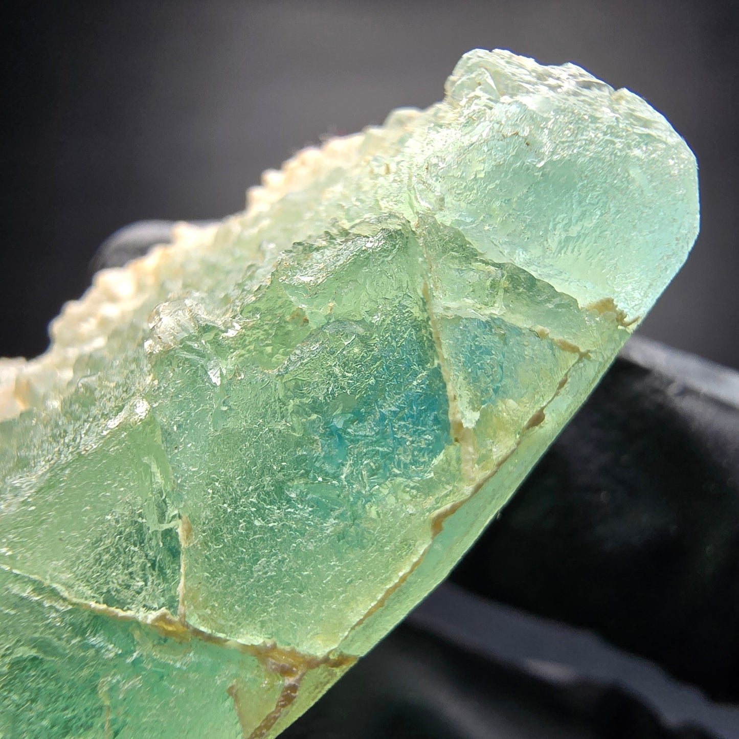 Cube de fluorite fantôme étagé vert turquoise Omehane, namibie 55*21*14mm