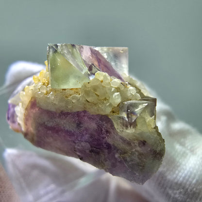 Cubes de fluorite fantôme UV rares, qualité quartz Brandberg, Namibie 30*16*17mm 