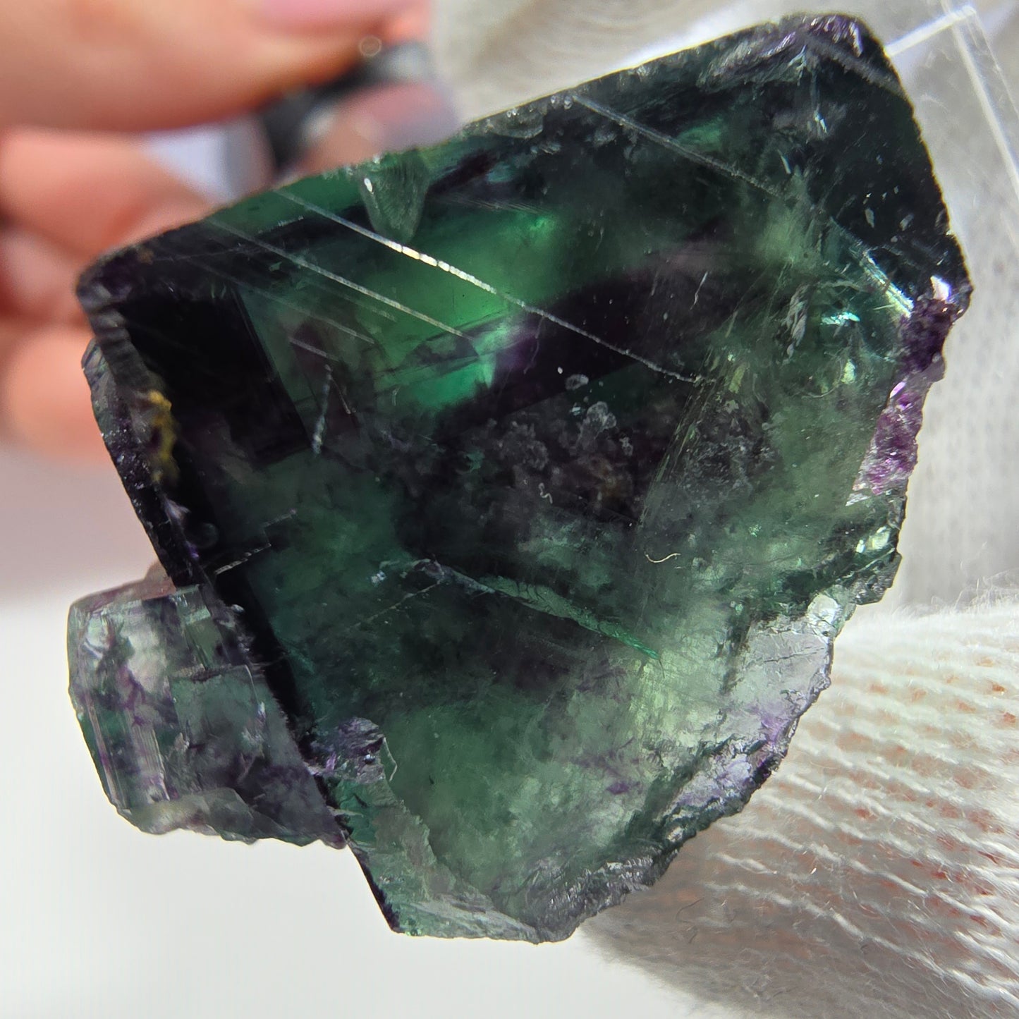 Rare spécimen de cube de fluorite fantôme, vert-violet zonal, Okorusu, Namibie, 29 x 25 x 19 mm 