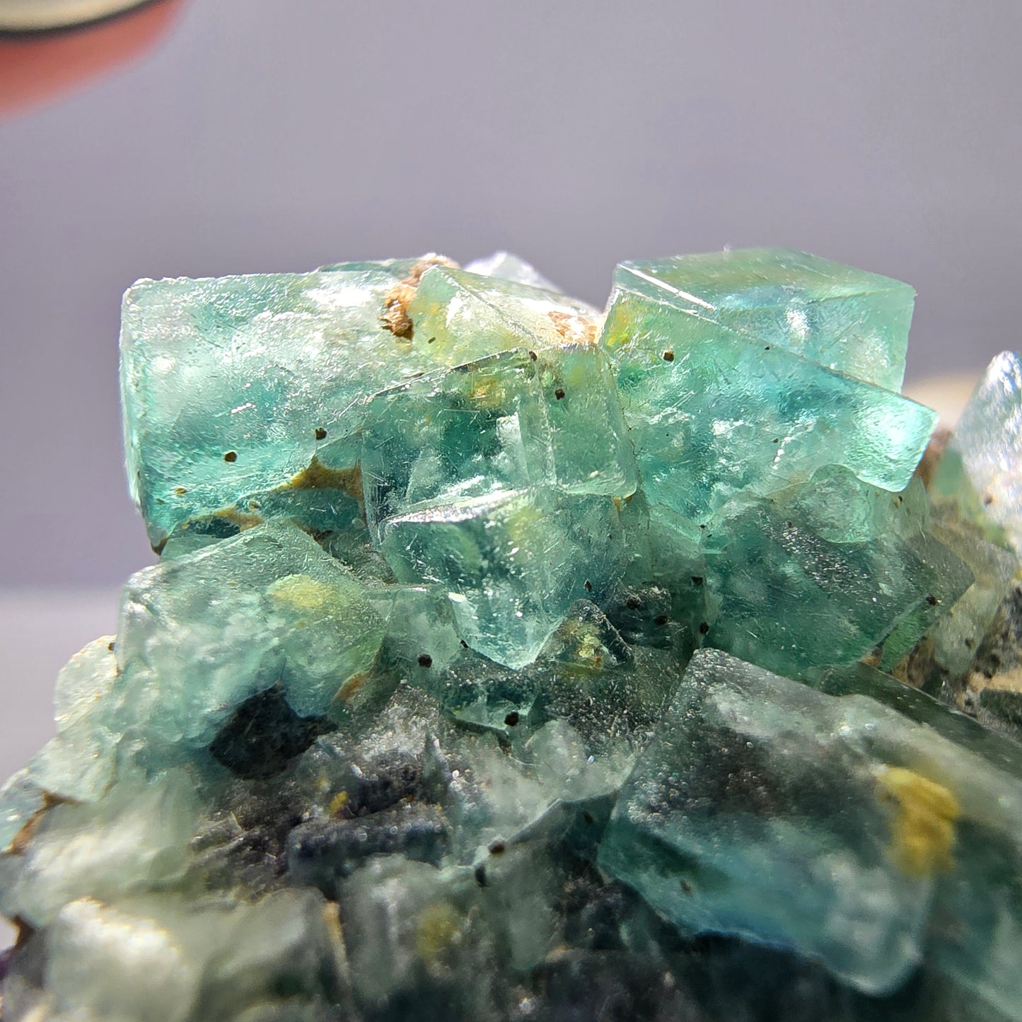 Rares cubes de fluorite fantôme zonaux, spécimen de hyalite Erongo, Namibie 82 x 49 x 26 mm 