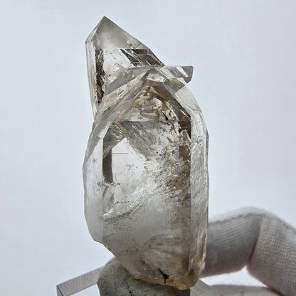 Enhydro Phantom Smoky Quartz Sceptre Tip 3x Bubble Goboboseb, Namibie 61*26*20mm 