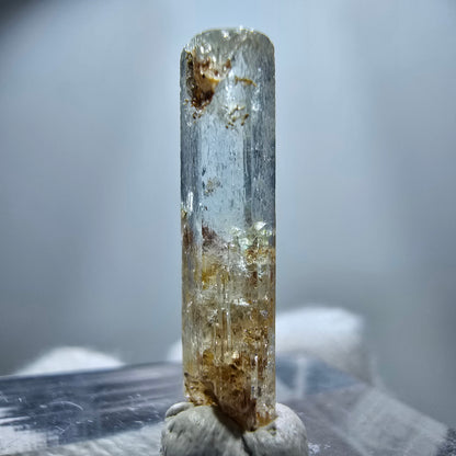 Klarer Aquamarin X Kristall, blau Erongo, Namibia 20*5*3mm