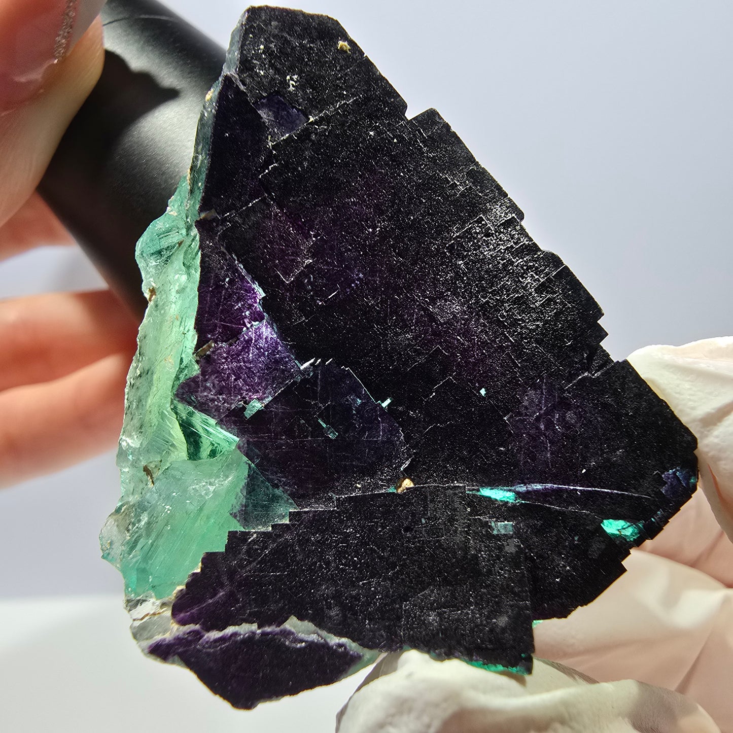 Spécimen de cube de fluorite fantôme vert violet zonal 11:11 Angel Pocket, Namibie 49*47*32mm 