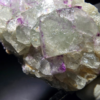 Zonare Fluorite Cube Tier Violet Vert Okorusu, Namibie 44*41*19mm Collection