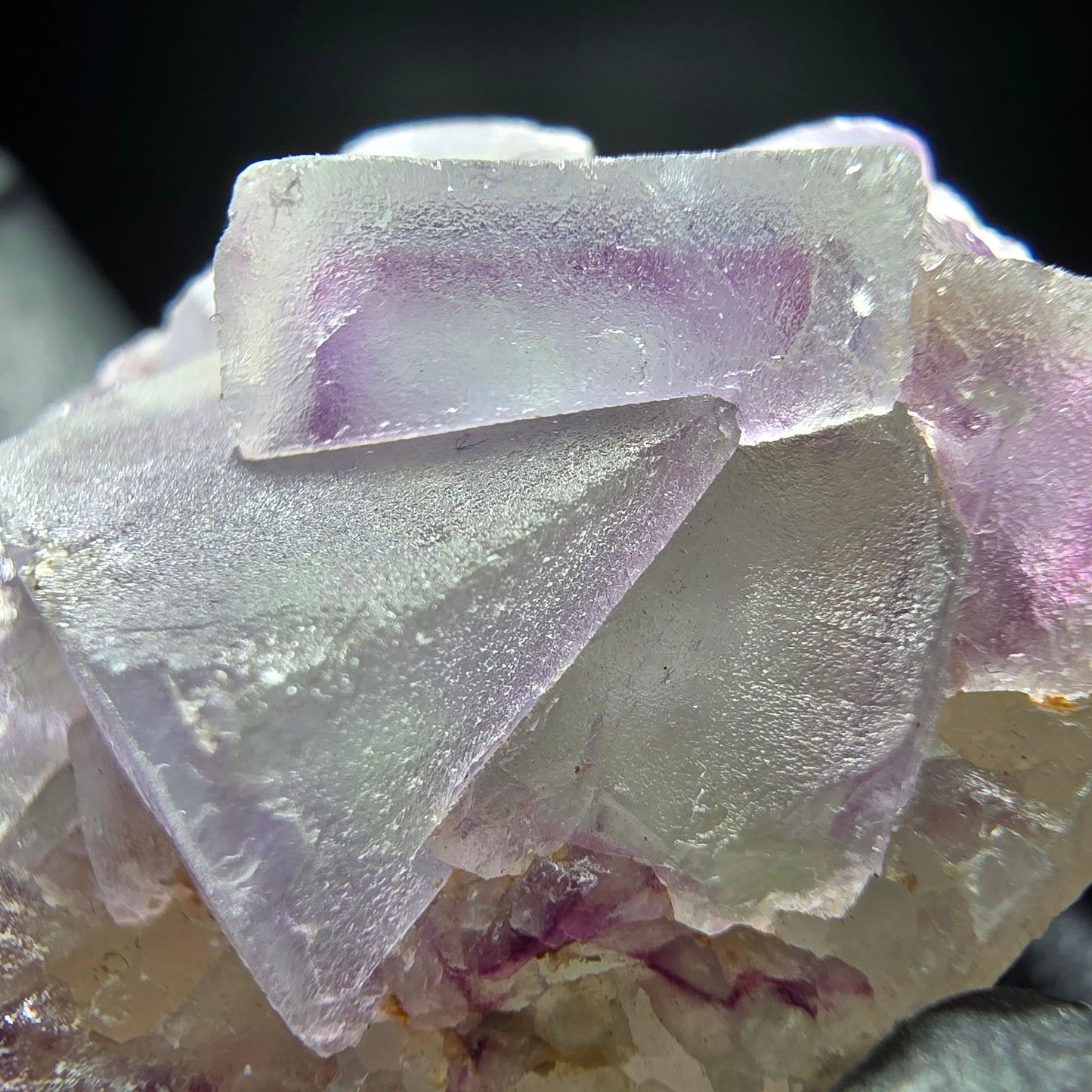 Phantom Fluorite Cube Tier Vert Violet Omehane, Namibie 45*30*18mm Collection