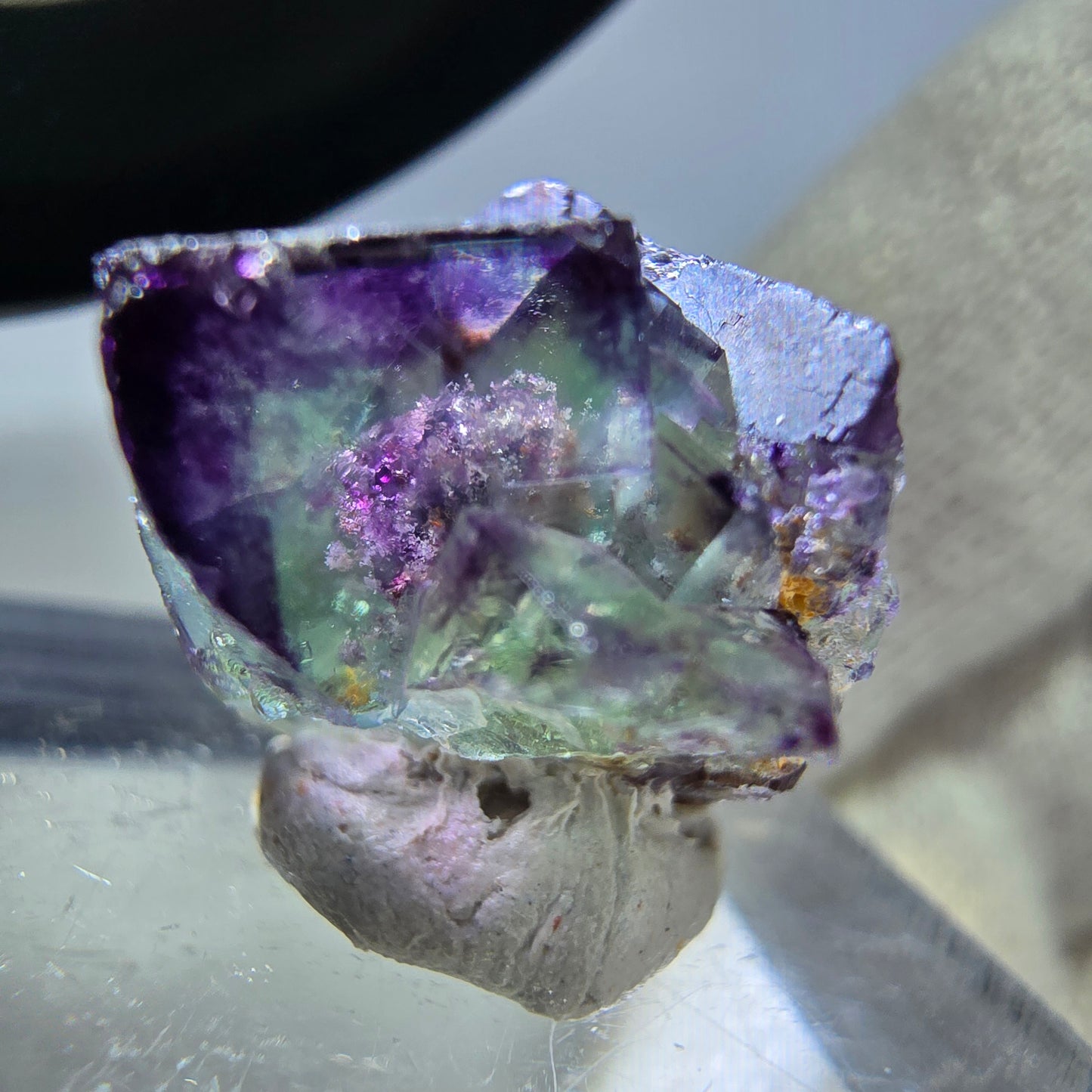 Spécimen rare de cube de fluorite fantôme, vert zonal et violet, Okorusu, Namibie, 17 x 14 x 15 mm 