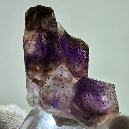 Rare spécimen de sceptre d'améthyste fantôme, Brandberg, Namibie, 39 x 39 x 20 mm 