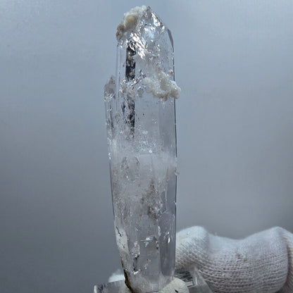 Quartz fumé lémurien Enhydro DT, quartz druze Valentine Pocket Goboboseb Namibie 69 x 17 x 13 mm 