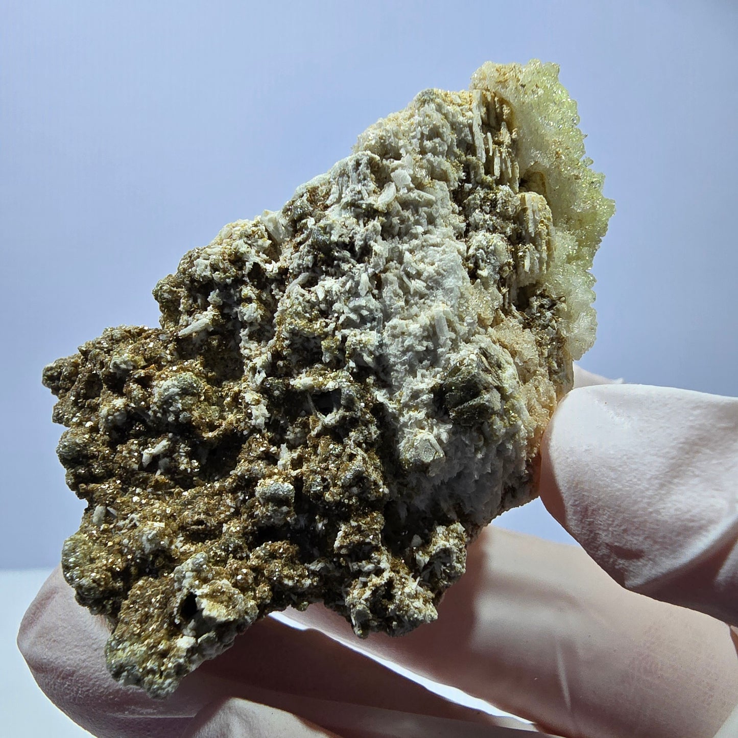 Opale hyalite rare, spécimen d'orthose Erongo, Namibie 64*43*33mm 