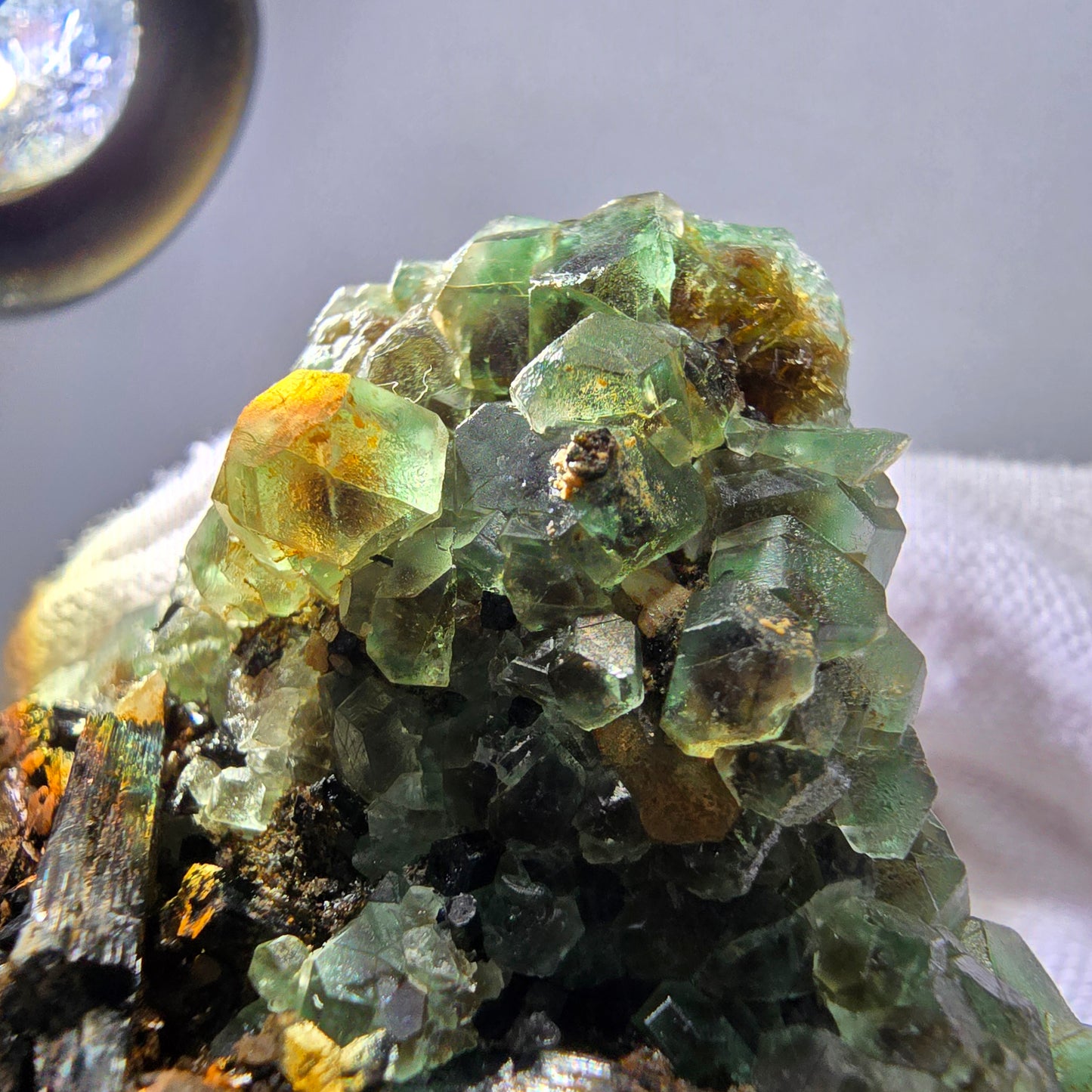 Fluorite fantôme Schörl Tourmaline Hyalite Quartz fumé Erongo Namibie 77*60*57mm 