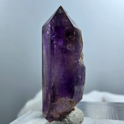 Améthyste fantôme rare DT Scepter Point Goboboseb, Namibie 26*9*9mm 