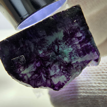 Rare cube de fluorite fantôme, vert violet zonal Okorusu, Namibie 29*25*15 mm 
