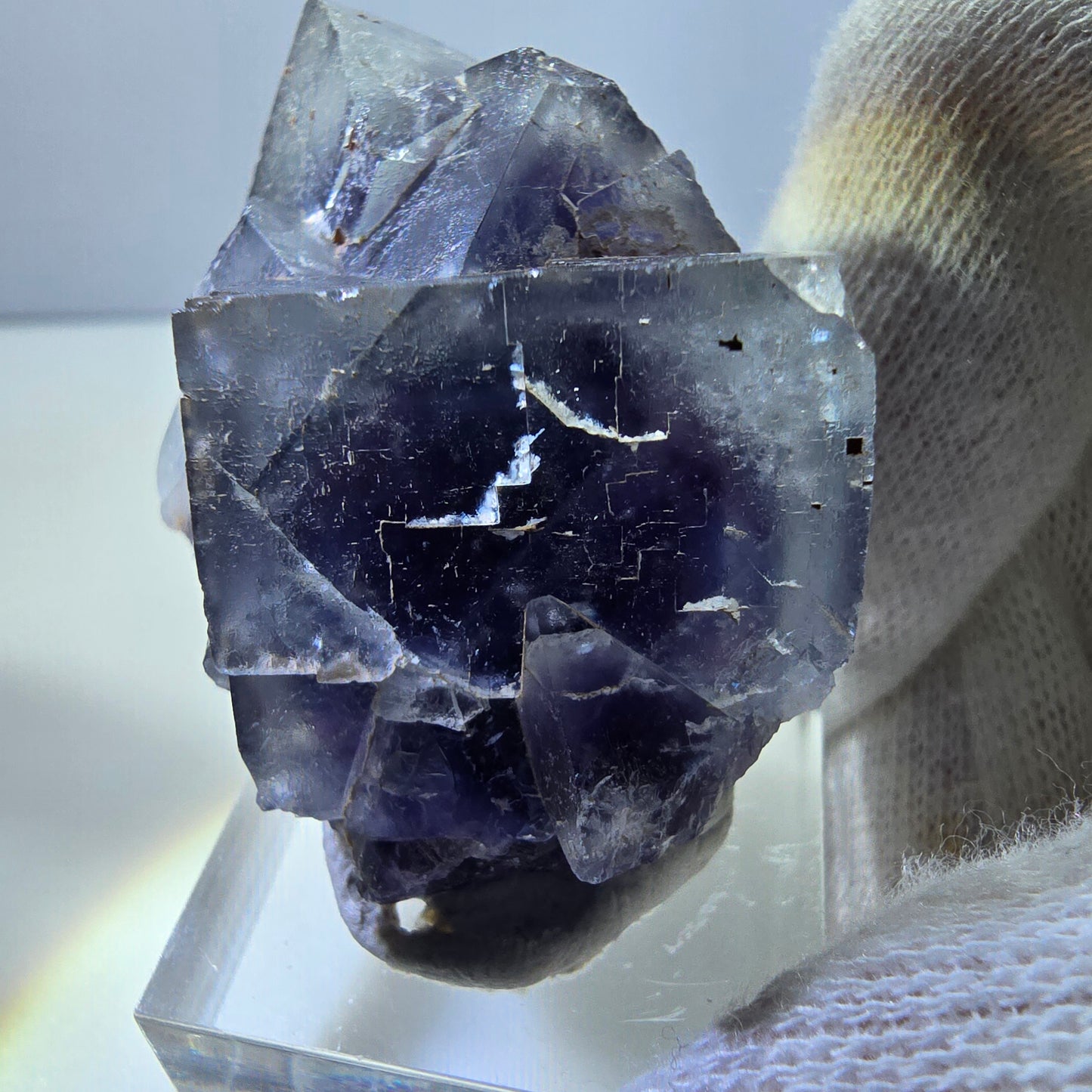 Seltene Phantom Fluorit Würfel Stufe blau lila Okorusu, Namibia 43*33*23mm