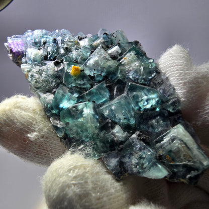 Cubes rares de fluorite fantôme zonale, vert violet, Erongo, Namibie 74 x 41 x 9 mm 