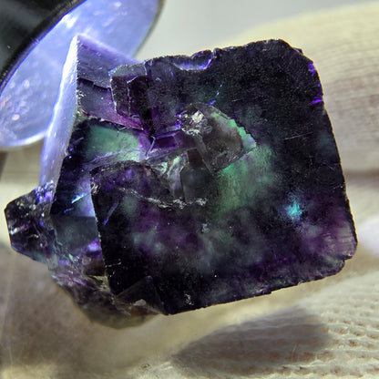 Spécimen rare de cube de fluorite fantôme, vert zonal et violet, Okorusu, Namibie, 30 x 21 x 16 mm 