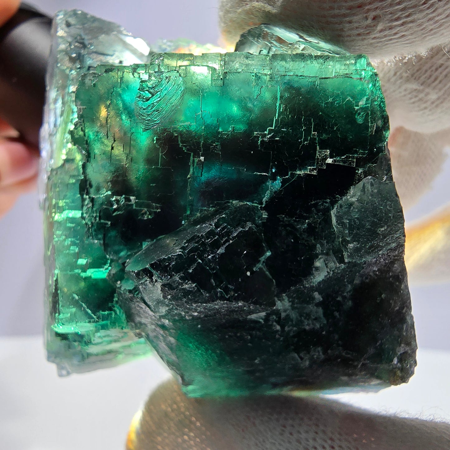 Grand cube de fluorite fantôme à gradins, Okorusu, Namibie, 74 x 65 x 33 mm 