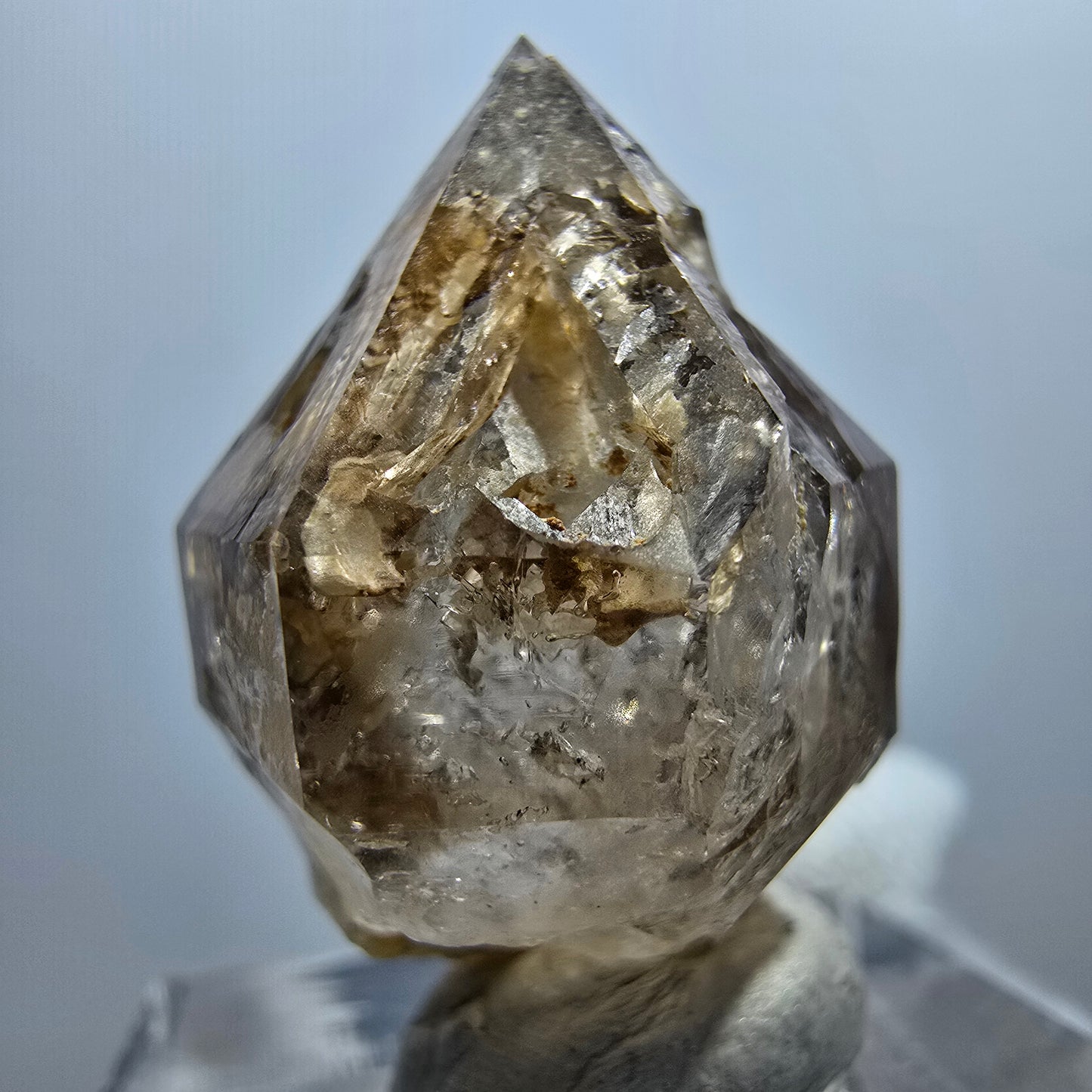 Klare Phantom Rauchquarz Zepter Spitze Goboboseb, Namibia 27*19*13mm