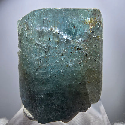 Seltener Aquamarin X mit Hyalit Einschlüssen Erongo, Namibia 30*29*24mm