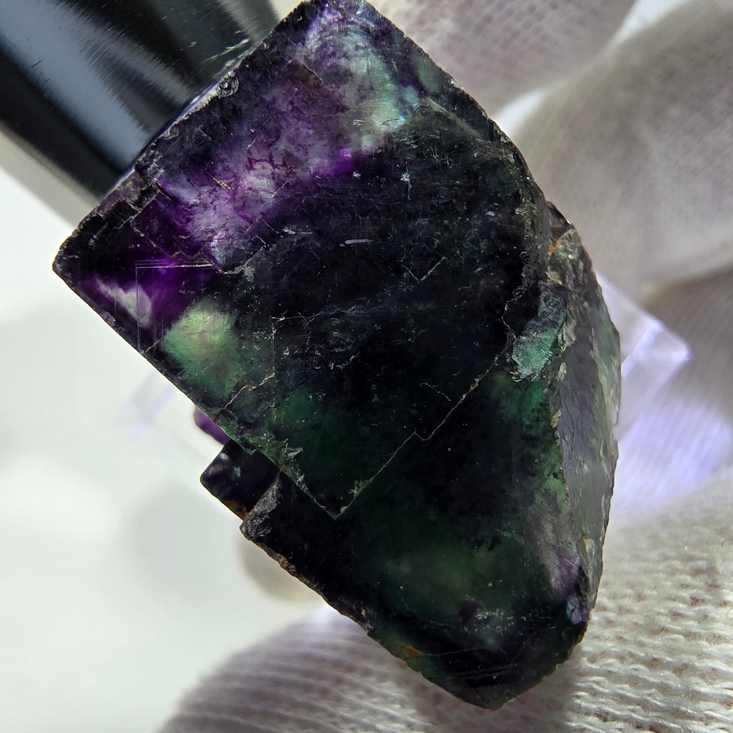 Spécimen rare de cube de fluorite fantôme, vert-violet zonal, Okorusu, Namibie, 33 x 27 x 21 mm 