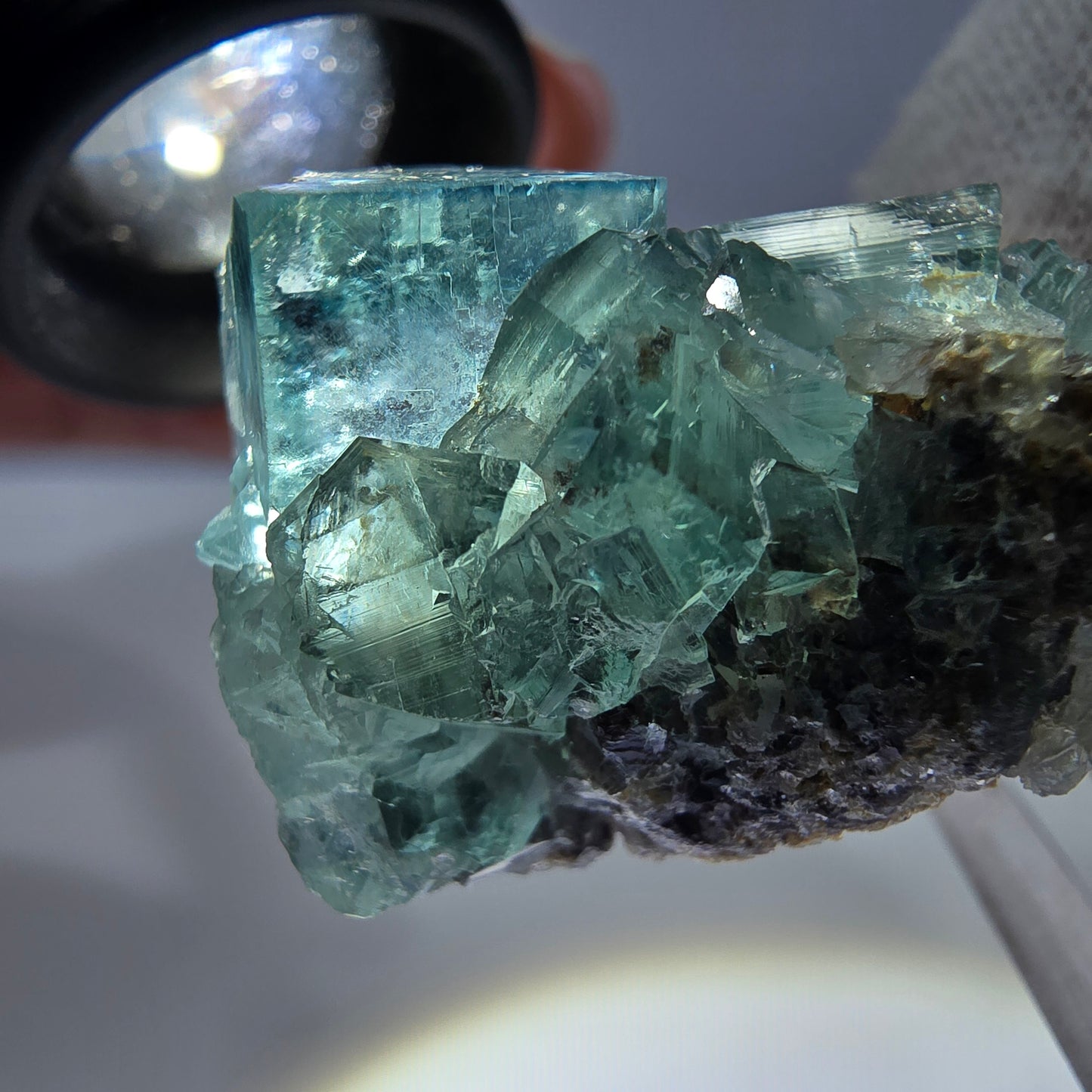 Spécimen de cube de fluorite fantôme très clair, vert Okorusu, Namibie 39*23*21mm 