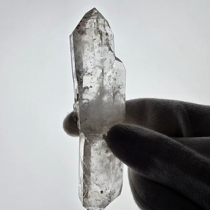 Sceptre de poche Enhydro Skeleton Smoky Quartz DT Valentine Goboboseb Namibie 112*26*18mm 