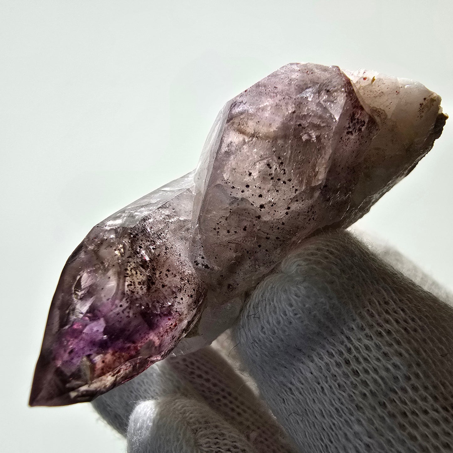 Rare sceptre d'améthyste fantôme sur scène matricielle Brandberg, Namibie 53*45*19mm 