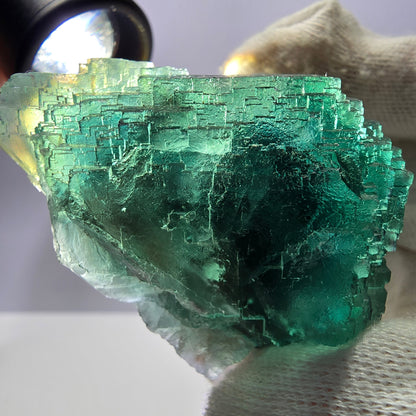 Spécimen de cube de fluorite fantôme transparente, parqueté Okorusu Namibie 66*54*34mm 