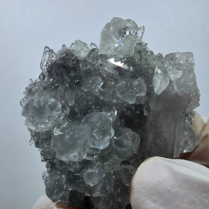 Amas de quartz rare en forme d'étoile de calcite UV, mine Streep, Gobobo, Namibie, 47 x 38 x 21 mm 