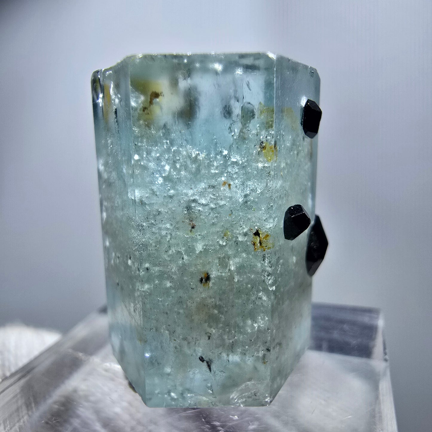 Seltener Aquamarin X mit Schörl Turmalin Erongo, Namibia 22*18*16mm