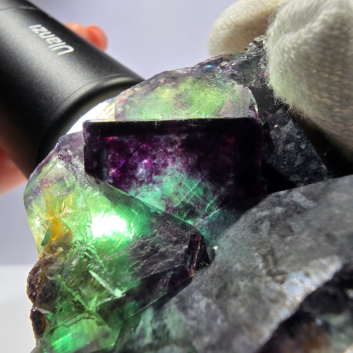 Spécimen de cube de fluorite fantôme transparent, parqueté, zonal, Okorusu, Namibie, 76 x 46 x 28 mm 