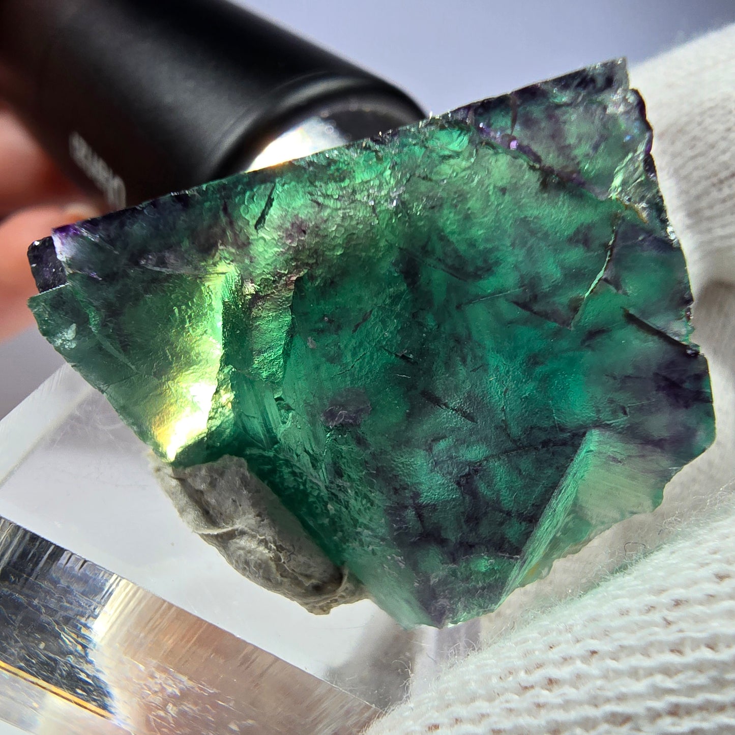 Spécimen rare de cube de fluorite fantôme, vert zonal et violet, Okorusu, Namibie, 36 x 22 x 29 mm 