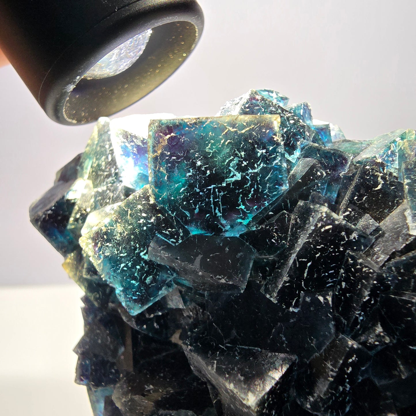 Grand spécimen de cube de fluorite fantôme, zonal – Nouvelle découverte ! Okorusu, Namibie, 105 x 79 x 31 mm 