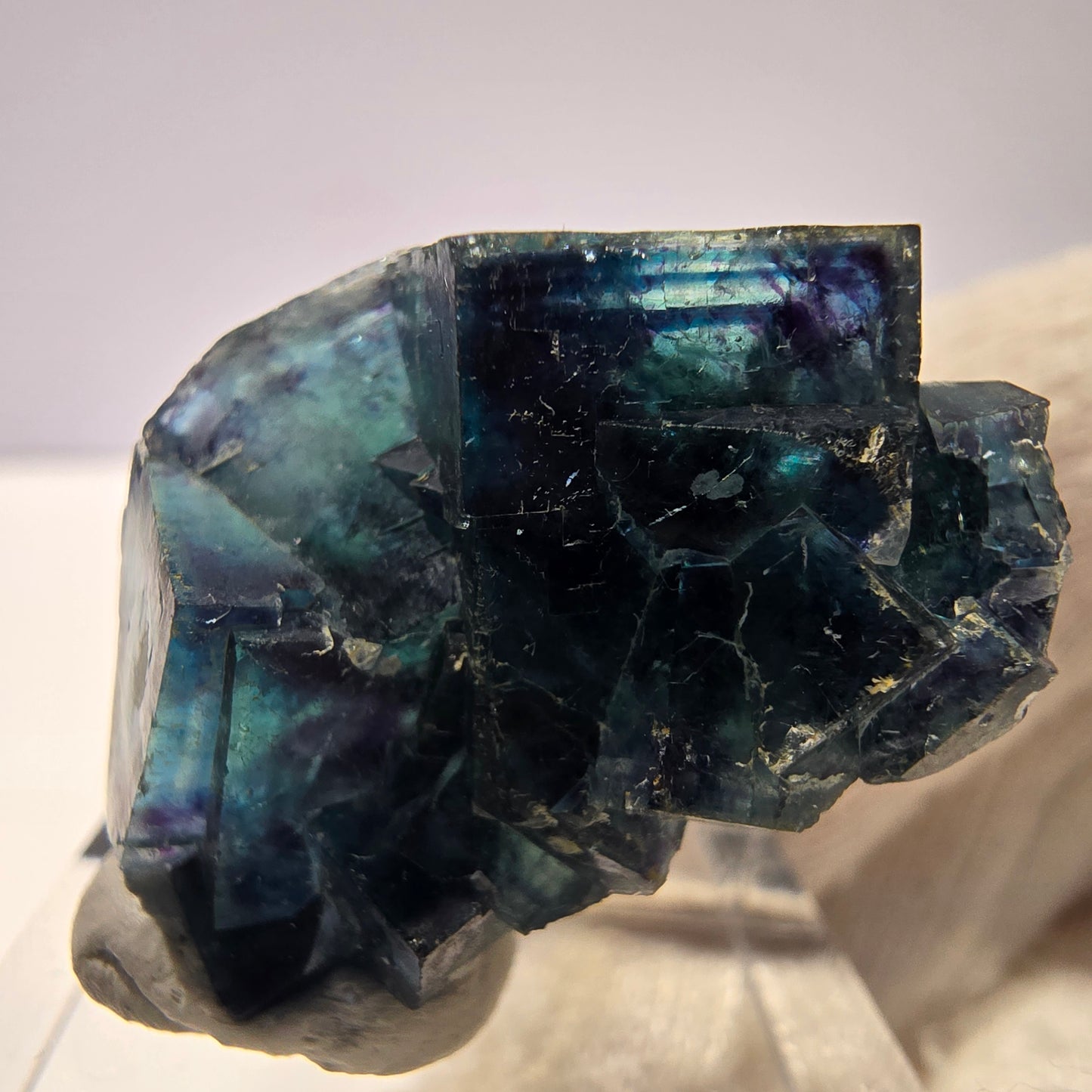 Spécimen de cube de fluorite fantôme, zonal – Nouvelle découverte ! Okorusu, Namibie, 30 x 20 x 17 mm 