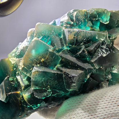 Rare spécimen de cube de fluorite fantôme, parqueté vert Okorusu, Namibie, 92 x 61 x 38 mm 