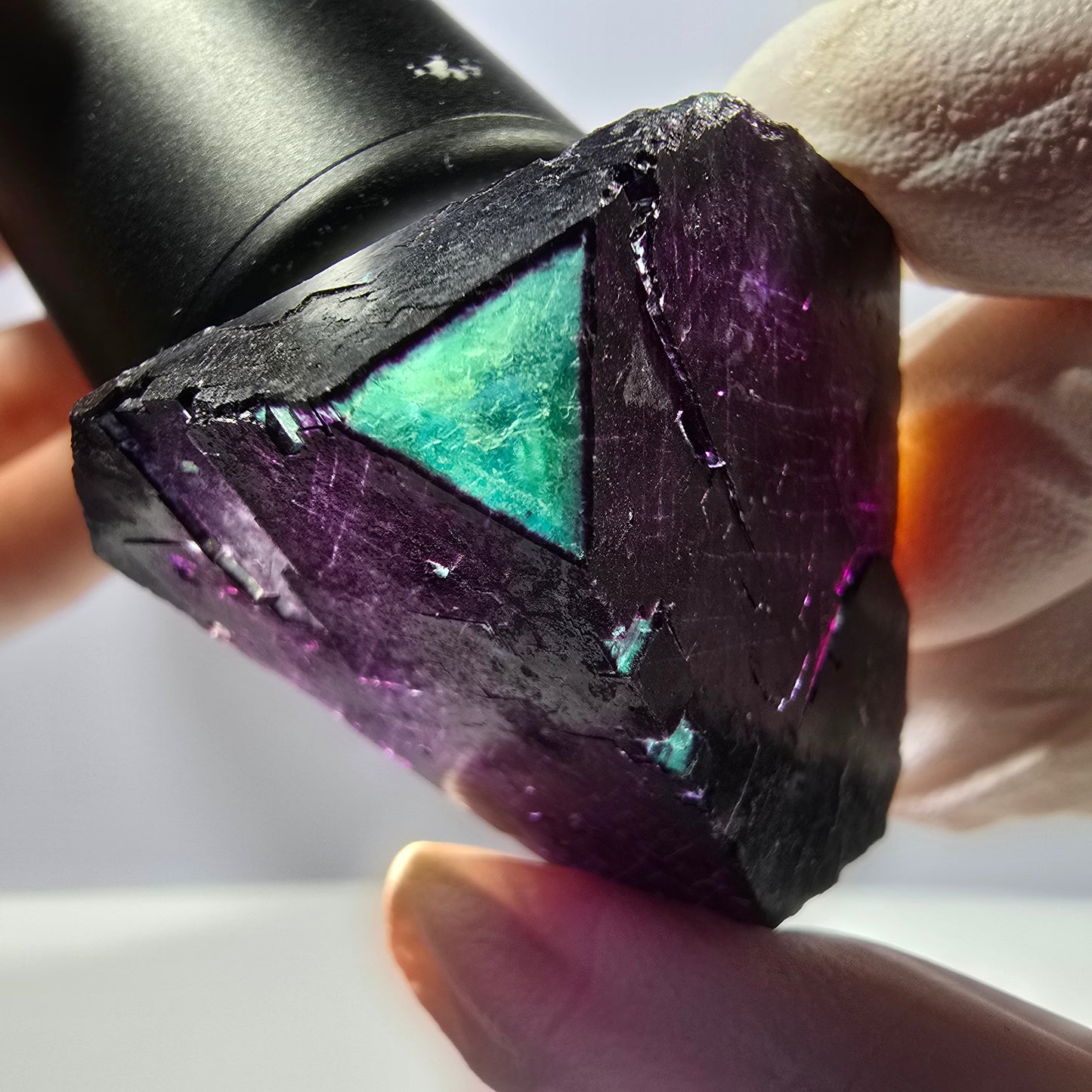 Spécimen de cube de fluorite fantôme vert violet zonal 11:11 Angel Pocket, Namibie 44*42*26mm 