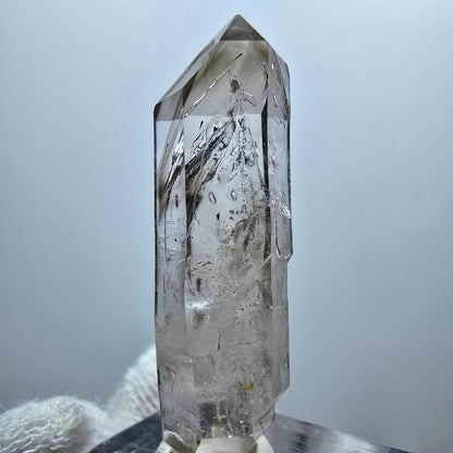 Quartz fumé fantôme transparent DT Scepter Point Goboboseb, Namibie 39 x 11 x 8 mm 