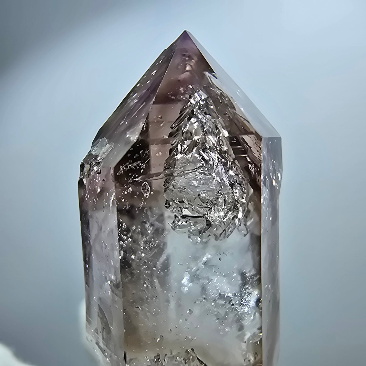 Sceptre d'améthyste fantôme Enhydro, 1x Bubble Goboboseb, Namibie 40 x 18 x 13 mm 