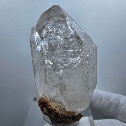Sceptre squelette en quartz fumé Enhydro, calcite UV Valentine Pocket Goboboseb Namibie 77 x 44 x 38 mm 