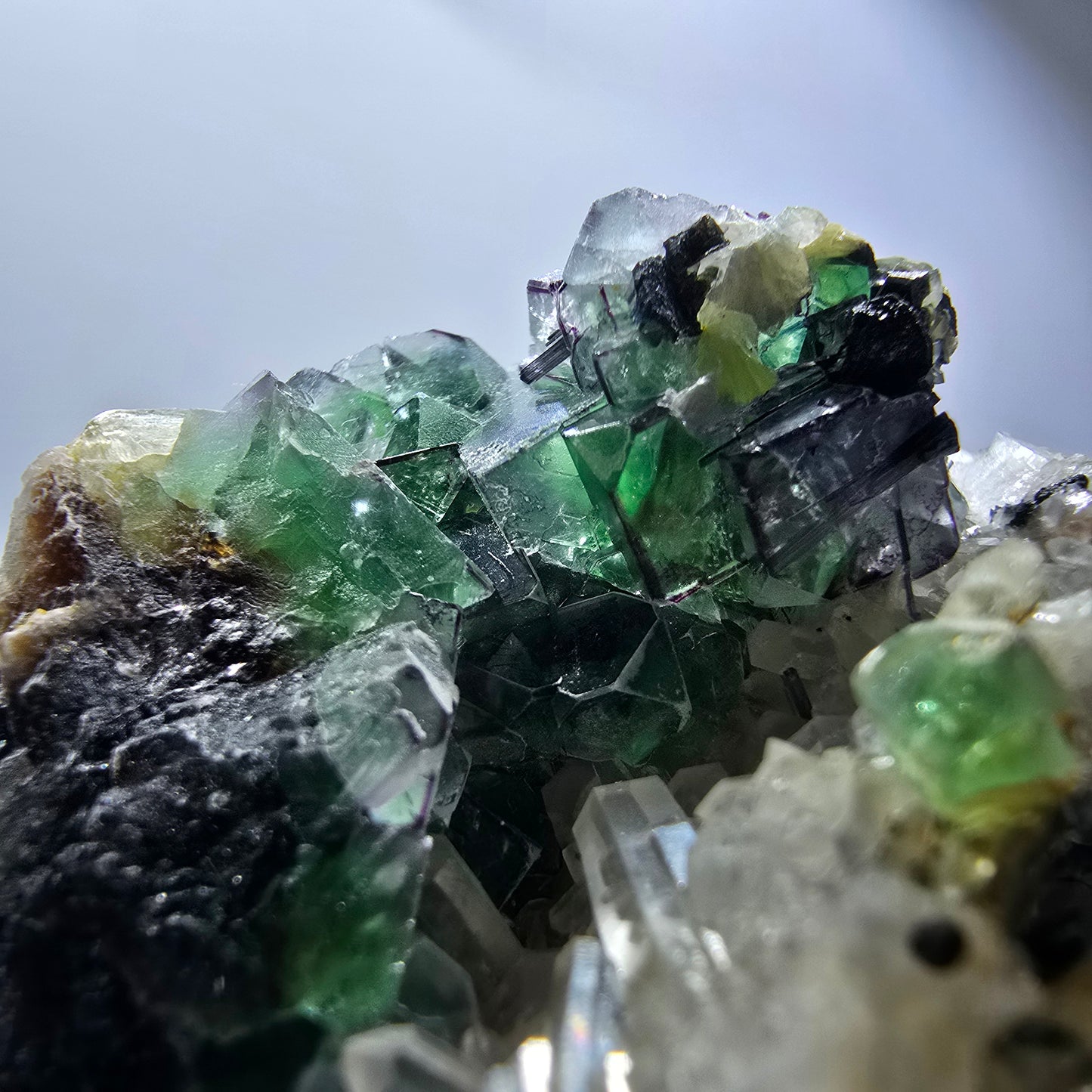 Phantom Fluorit, Rauchquarz, Muskovit, Schörl Turmalin Erongo Namibia 53*49*30mm