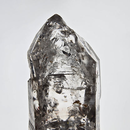 Quartz fumé Harlequin DT, calcite UV sur matrice, spécimen Valentine Pocket, Namibie, 96 x 46 x 53 mm 