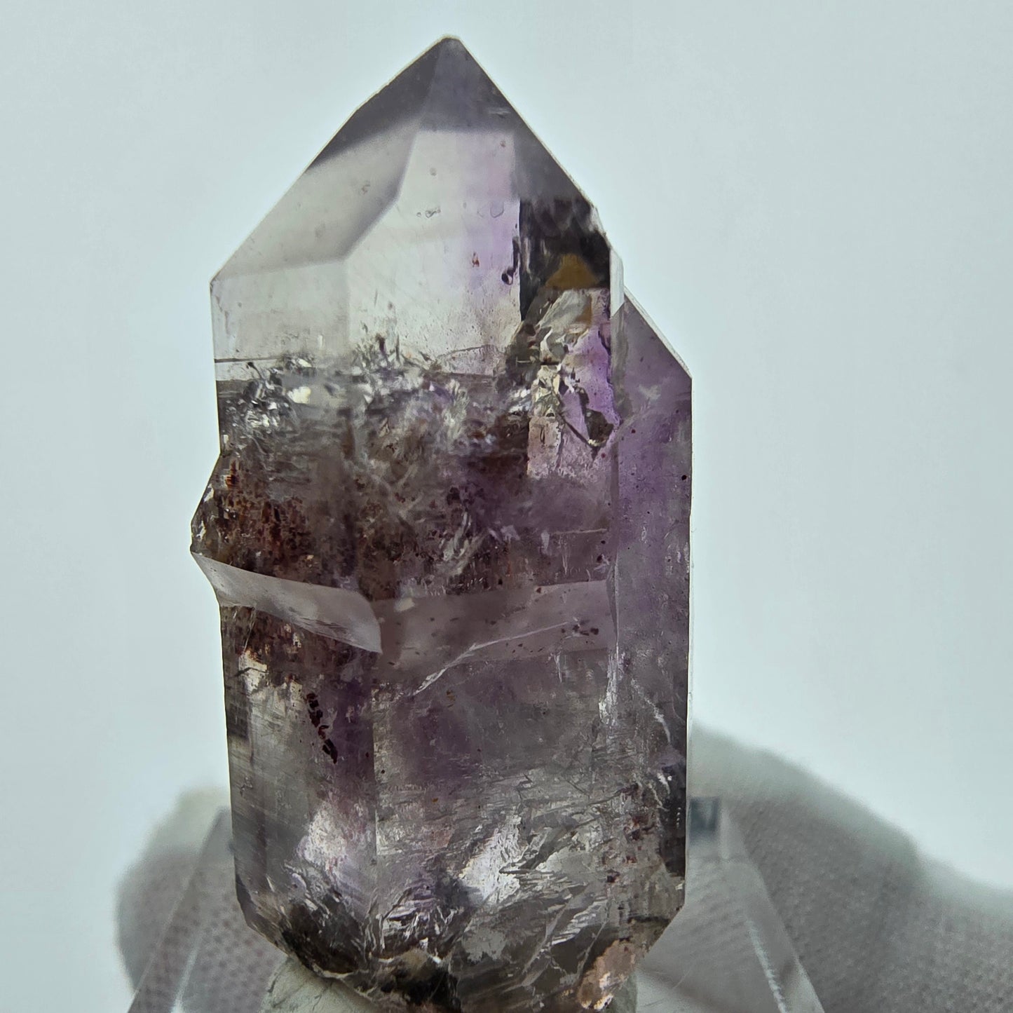 Klare Phantom Amethyst Zepter Stufe lila Goboboseb, Namibia 37*18*13mm Sammlung
