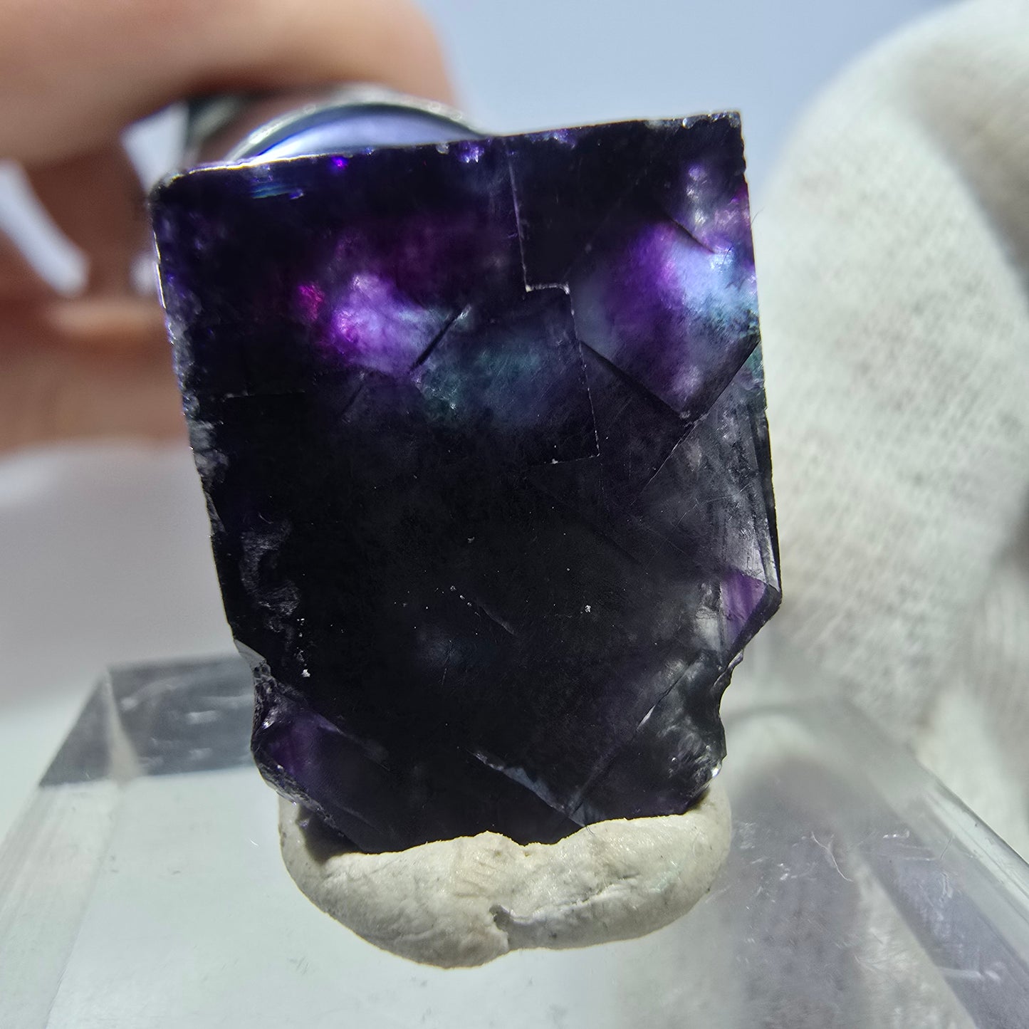 Spécimen de cube de fluorite fantôme transparente, vert-violet zonal, Okorusu, Namibie, 22 x 21 x 15 mm 