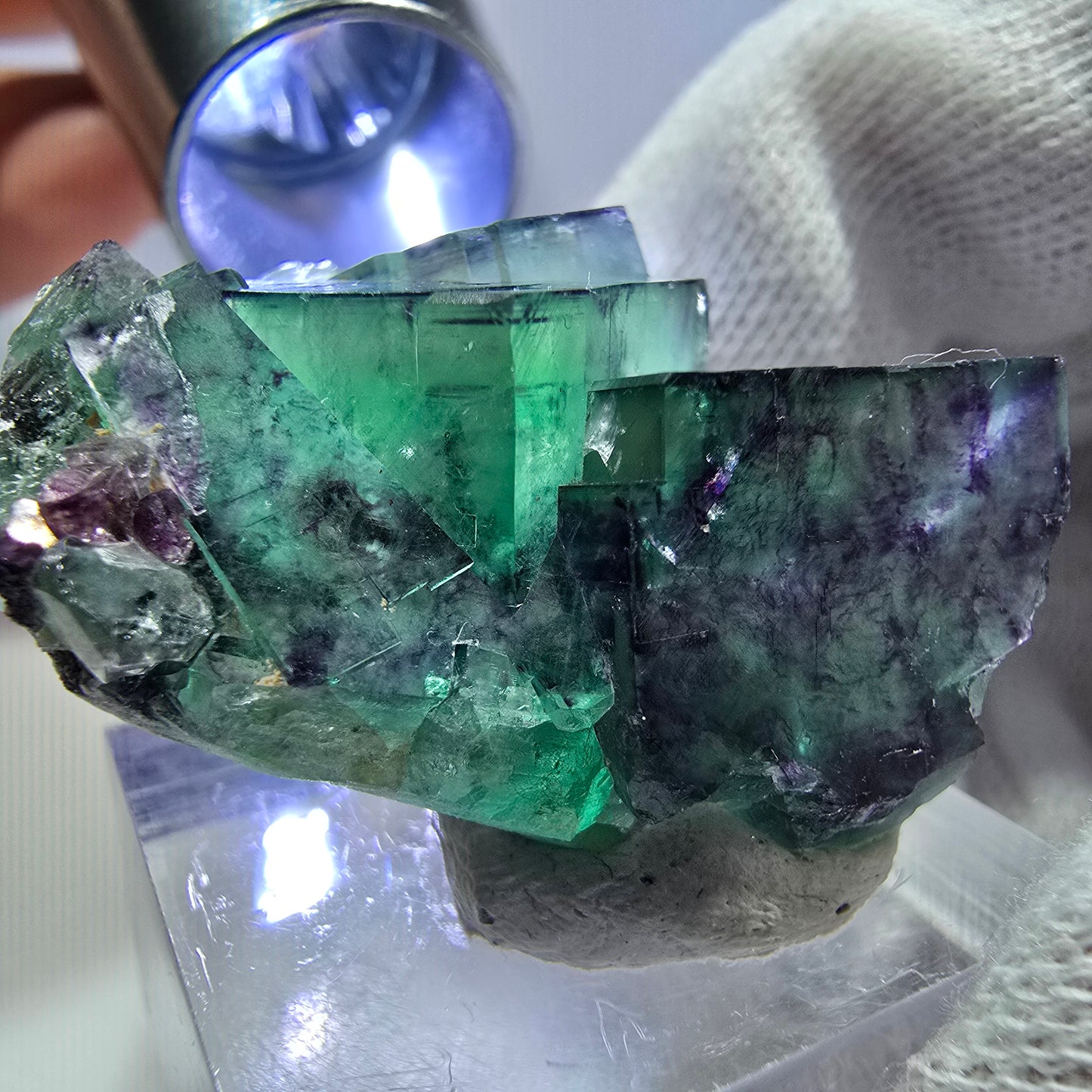 Seltene Phantom Fluorit Würfel Stufe zonal grün lila Okorusu, Namibia 36*27*17mm