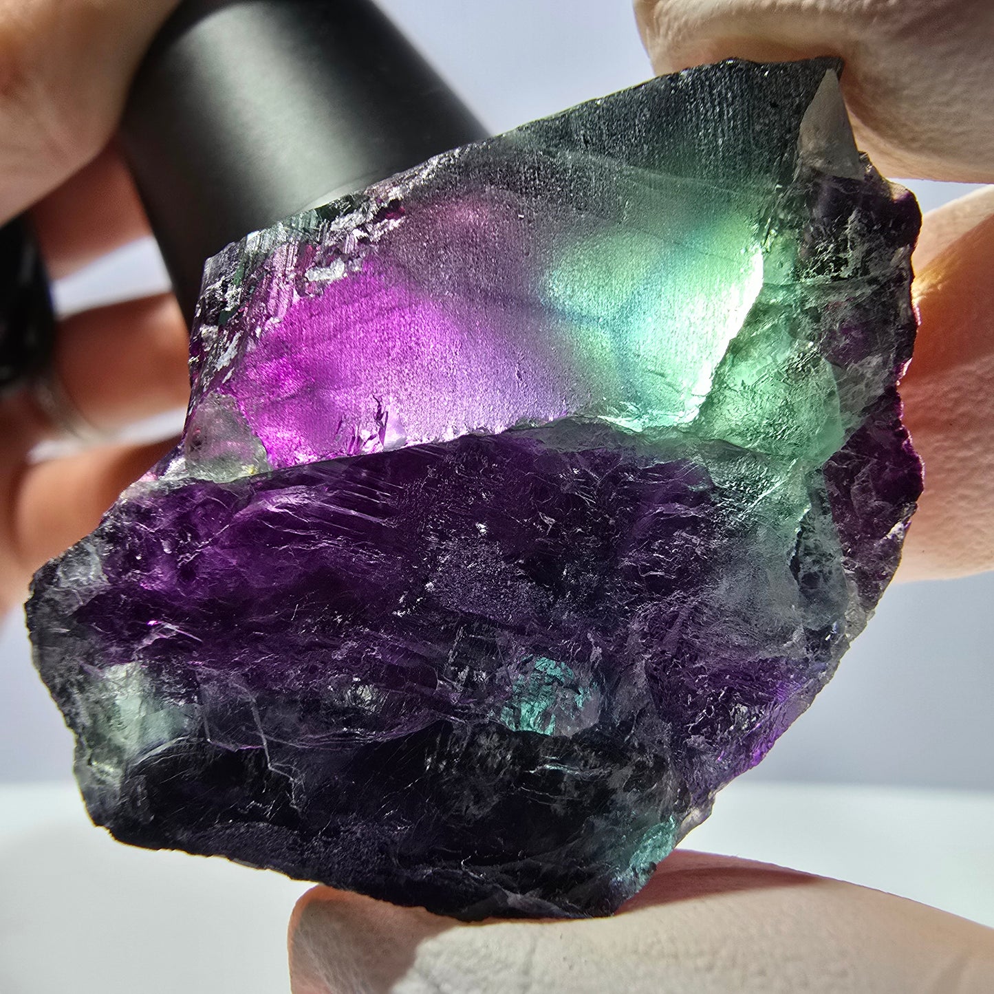 Spécimen de cube de fluorite fantôme vert violet zonal 11:11 Angel Pocket, Namibie 46*36*22mm 